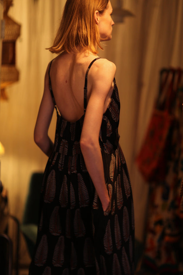 LILY SILK DRESS BLACK FEATHER