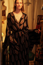 PINA SILK KIMONO BLACK FEATHER