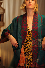 EMBROIDERED KANTHA KIMONO MONTY FOREST GREEN