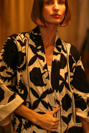 BLACK WHITE SUZANI KIMONO DRISA - sustainably made MOMO NEW YORK sustainable clothing, bestseller slow fashion