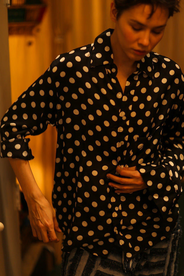 BOYFRIEND BILLIE BLACK AND WHITE - sustainably made MOMO NEW YORK sustainable clothing, boyfrend shirt slow fashion