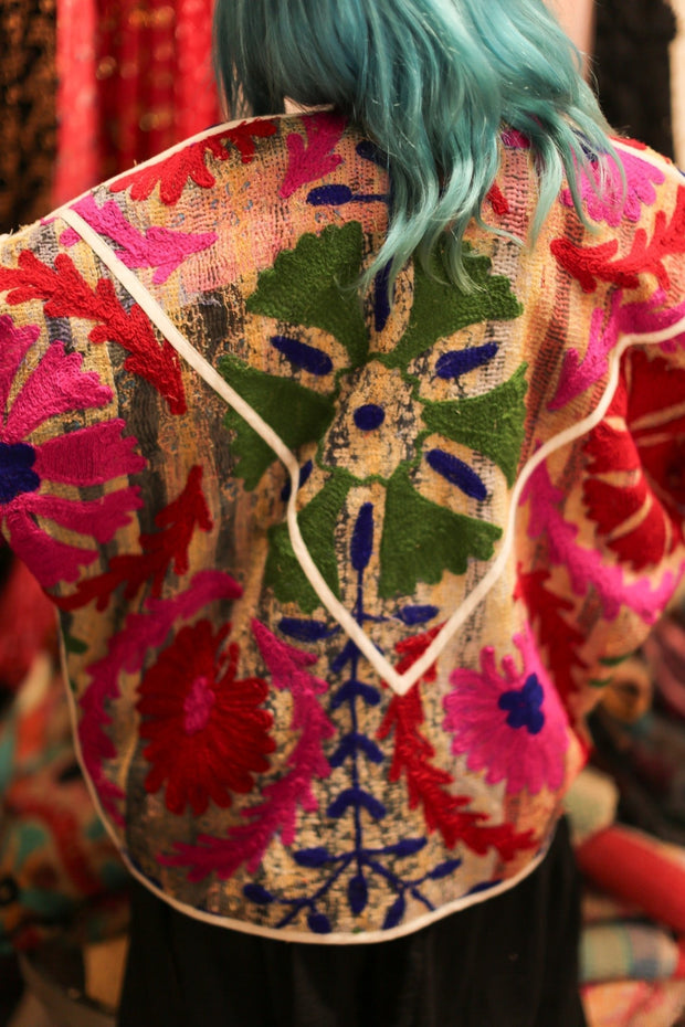 EMBROIDERED KANTHA JACKET AYLIN - sustainably made MOMO NEW YORK sustainable clothing, bestseller slow fashion