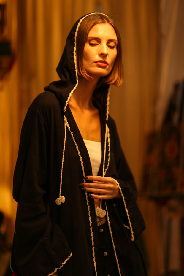 EMBROIDERED KIMONO CARI BLACK - sustainably made MOMO NEW YORK sustainable clothing, kimono slow fashion