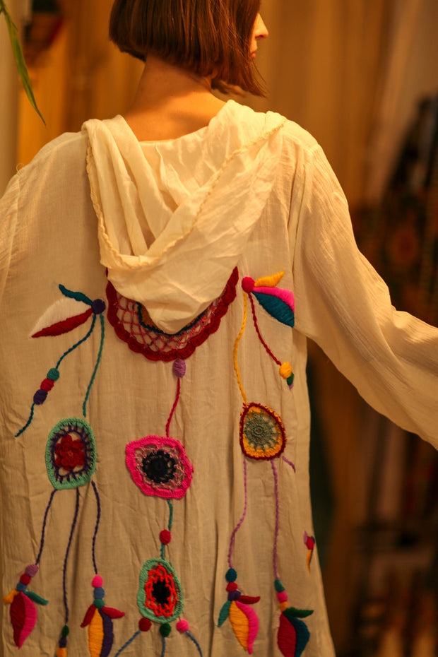 EMBROIDERED KIMONO DORA WHILE - sustainably made MOMO NEW YORK sustainable clothing, kimono slow fashion