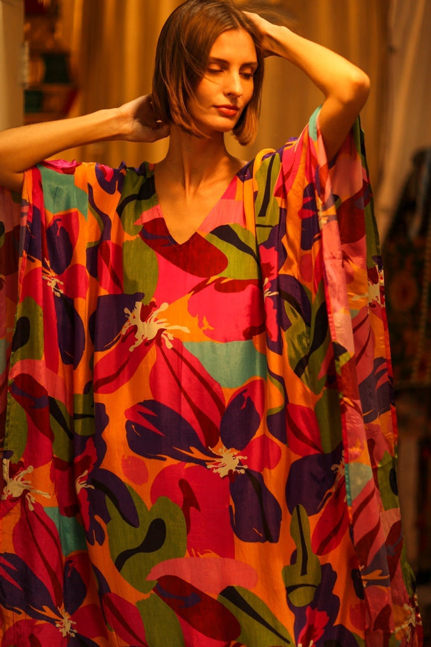 FLOWER PRINT SILK KAFTAN YAYA - sustainably made MOMO NEW YORK sustainable clothing, bestseller slow fashion