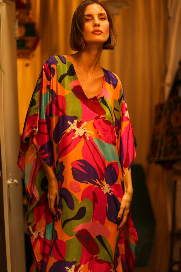 FLOWER PRINT SILK KAFTAN YAYA - sustainably made MOMO NEW YORK sustainable clothing, bestseller slow fashion