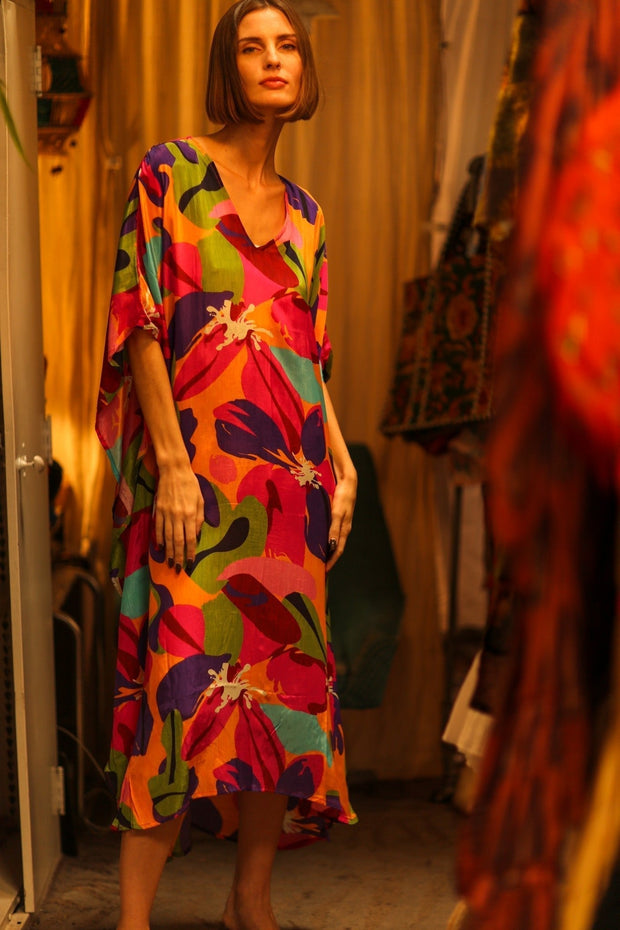 FLOWER PRINT SILK KAFTAN YAYA - sustainably made MOMO NEW YORK sustainable clothing, bestseller slow fashion