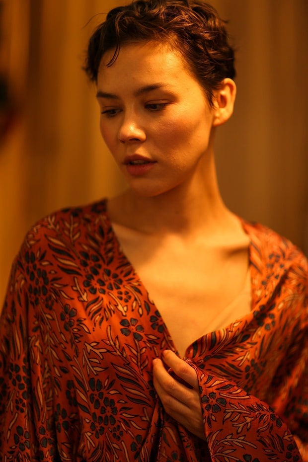 HAND BLOCK PRINT SILK KIMONO PINA - sustainably made MOMO NEW YORK sustainable clothing, bestseller slow fashion