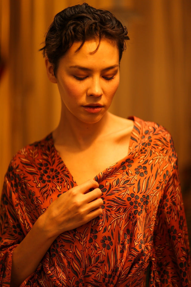 HAND BLOCK PRINT SILK KIMONO PINA - sustainably made MOMO NEW YORK sustainable clothing, bestseller slow fashion