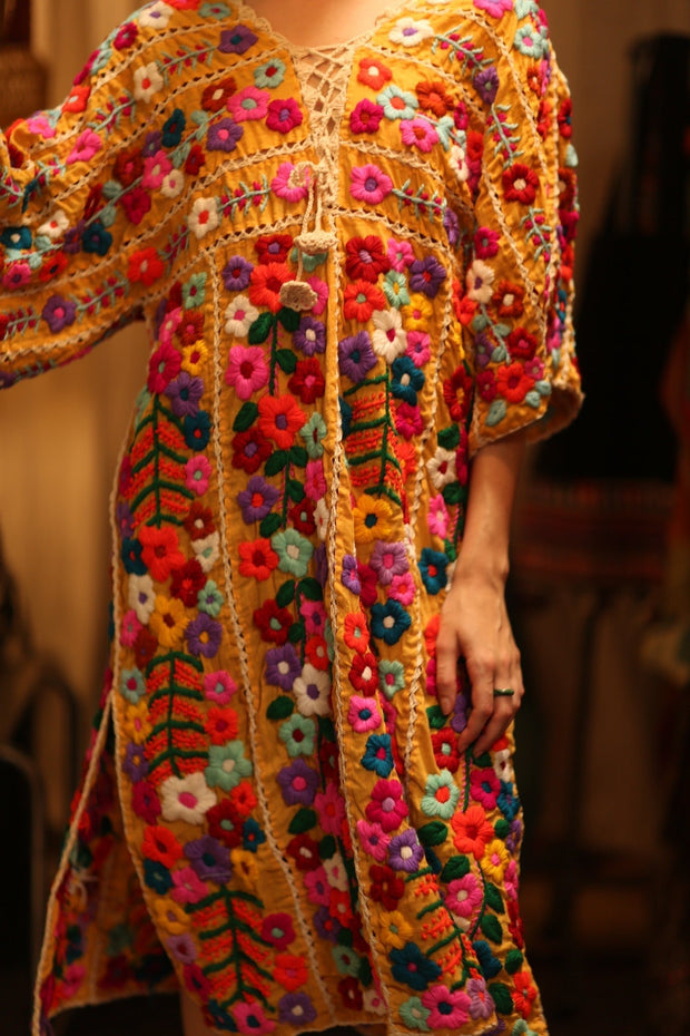 HEAVY EMBROIDERED KAFTAN ANTHARA - sustainably made MOMO NEW YORK sustainable clothing, dresskaftan slow fashion