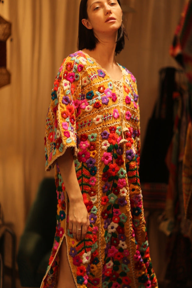 HEAVY EMBROIDERED KAFTAN ANTHARA - sustainably made MOMO NEW YORK sustainable clothing, dresskaftan slow fashion