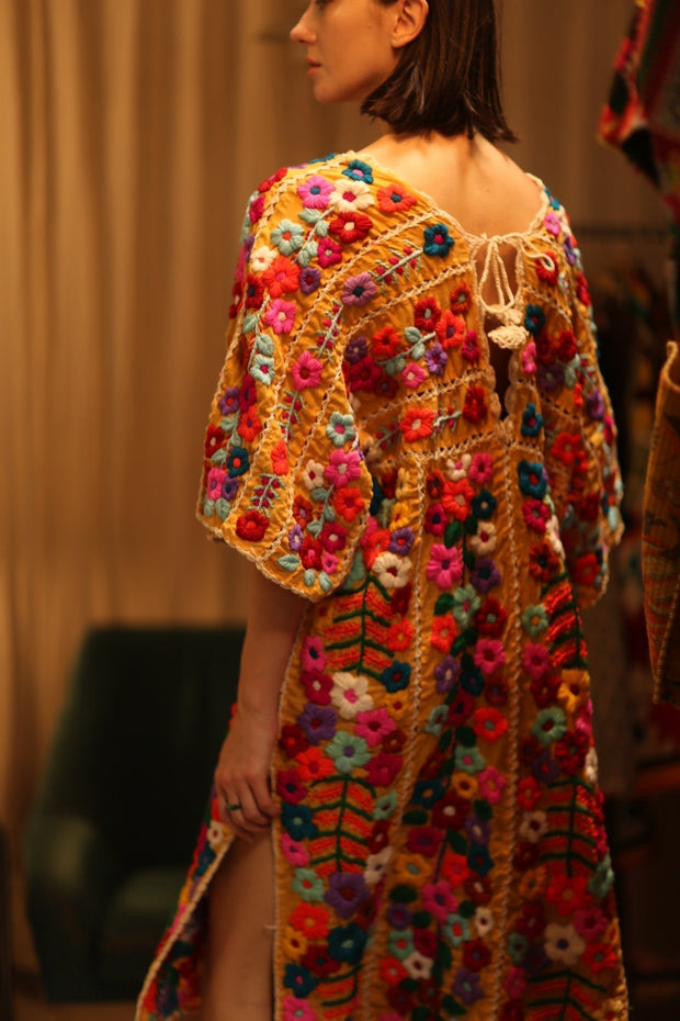 HEAVY EMBROIDERED KAFTAN ANTHARA - sustainably made MOMO NEW YORK sustainable clothing, dresskaftan slow fashion