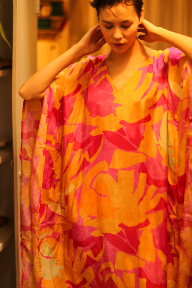 KAFTAN DRESS YAYA FAERIS - sustainably made MOMO NEW YORK sustainable clothing, bestseller slow fashion