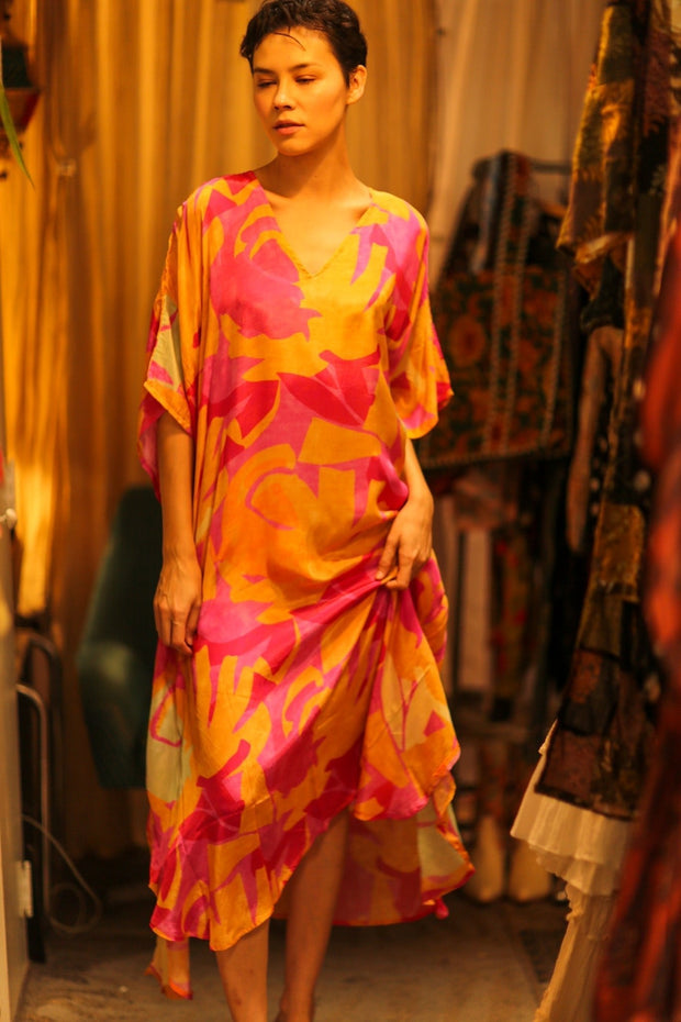 KAFTAN DRESS YAYA FAERIS - sustainably made MOMO NEW YORK sustainable clothing, bestseller slow fashion
