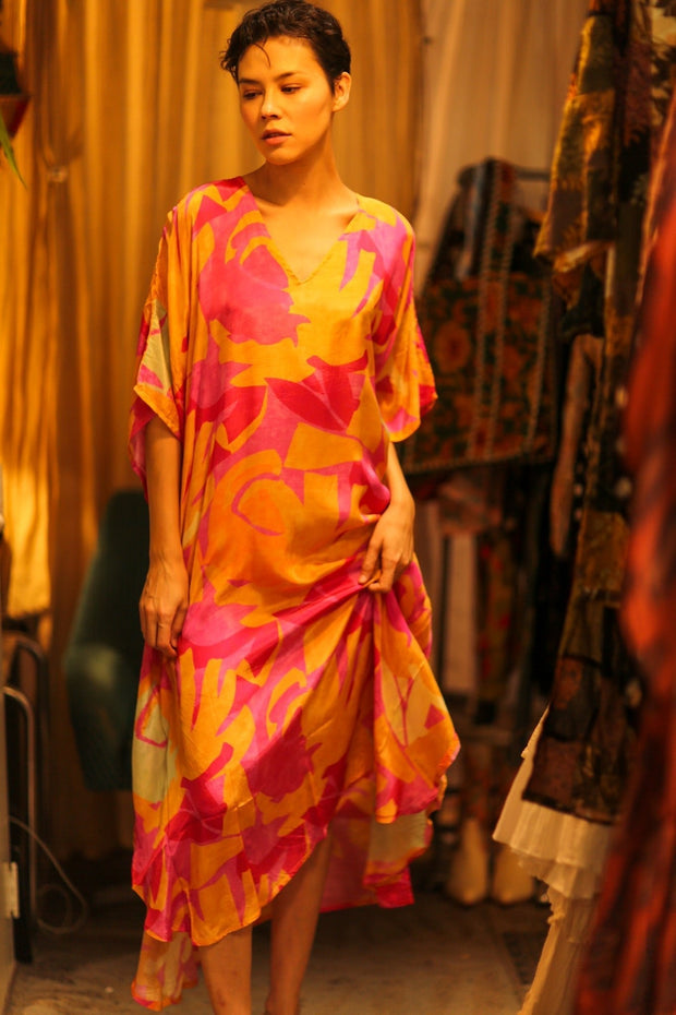 KAFTAN DRESS YAYA FAERIS - sustainably made MOMO NEW YORK sustainable clothing, bestseller slow fashion