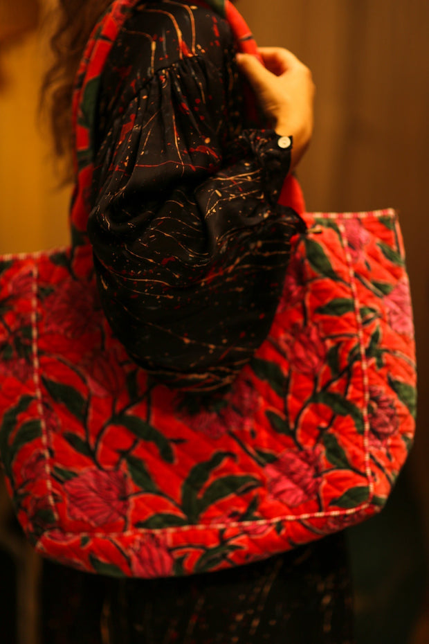 KALI VELVET BAG STRAWBERRY FLORAL M - sustainably made MOMO NEW YORK sustainable clothing, bag slow fashion