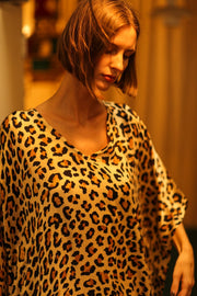 LEO PRINT SILK KAFTAN YAYA - sustainably made MOMO NEW YORK sustainable clothing, bestseller slow fashion