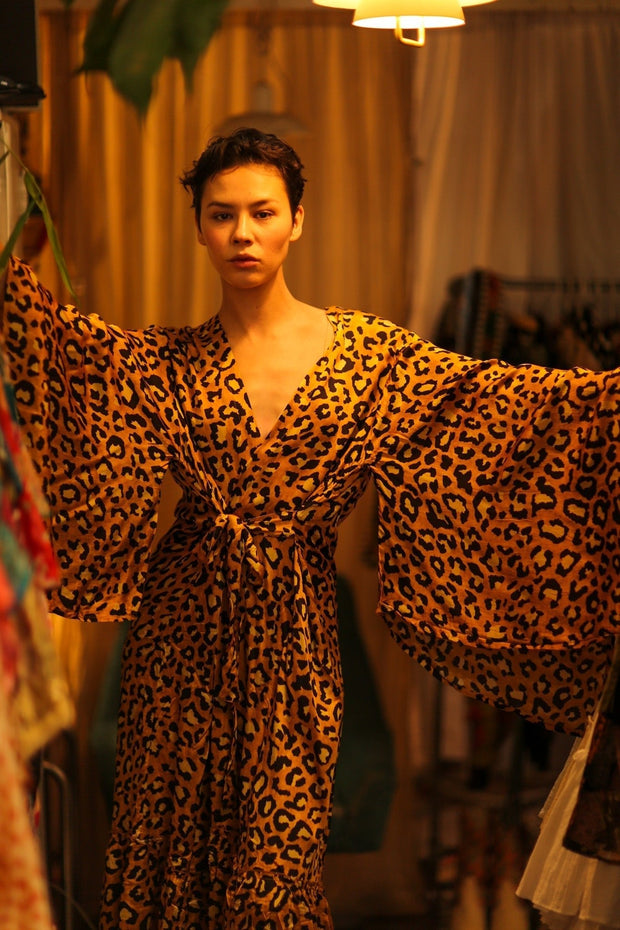 LEO PRINT XXL WING KIMONO PINA - sustainably made MOMO NEW YORK sustainable clothing, bestseller slow fashion