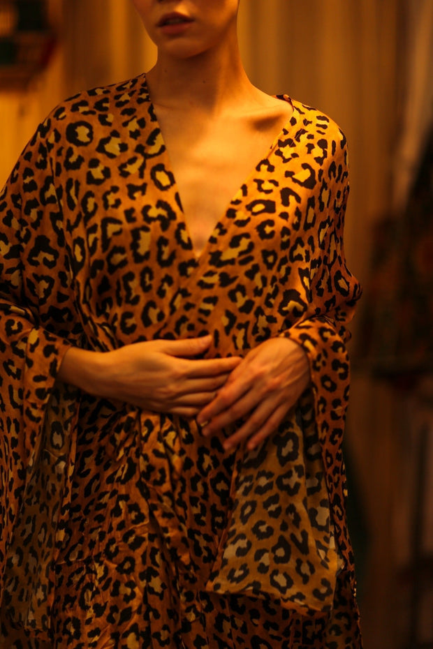 LEO PRINT XXL WING KIMONO PINA - sustainably made MOMO NEW YORK sustainable clothing, bestseller slow fashion