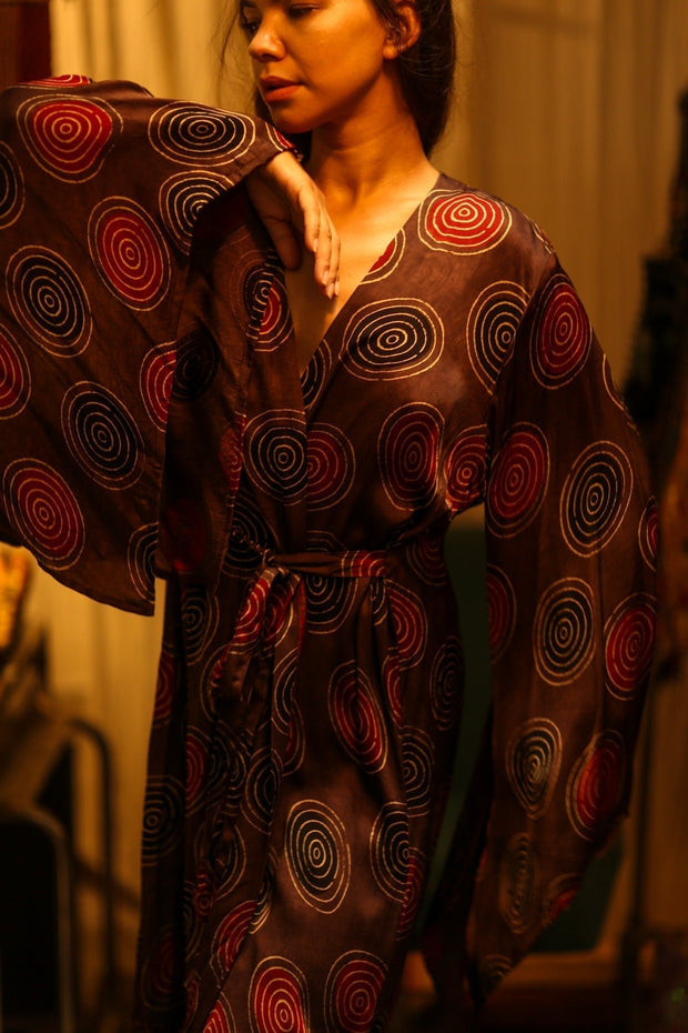 PINA SILK KIMONO BURGUNDY CIRCLE - sustainably made MOMO NEW YORK sustainable clothing, dress slow fashion