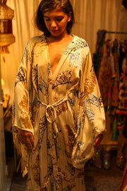 PINA SILK KIMONO CREAM ARTIST - sustainably made MOMO NEW YORK sustainable clothing, dress slow fashion