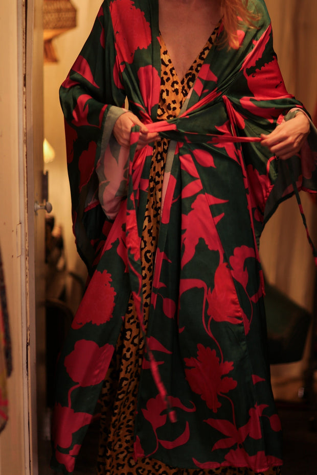 PINA SILK KIMONO PINK VINES - sustainably made MOMO NEW YORK sustainable clothing, handmade slow fashion