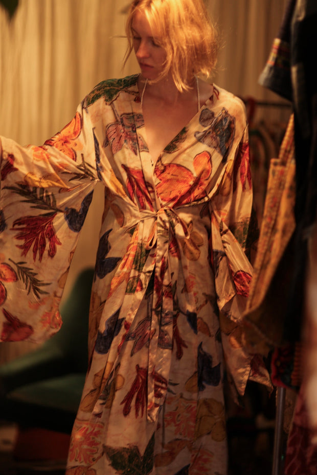 PINA SILK KIMONO PRESSED FLOWERS - sustainably made MOMO NEW YORK sustainable clothing, handmade slow fashion