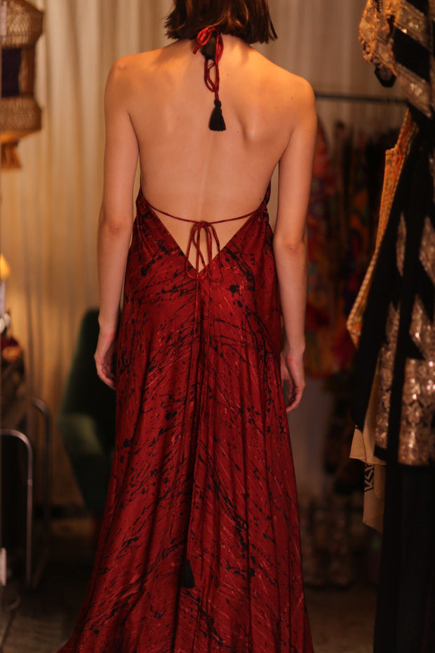 SILK HAND BLOCK PRINT DRESS HANNAH RED ARTIST - sustainably made MOMO NEW YORK sustainable clothing, dresskaftan slow fashion