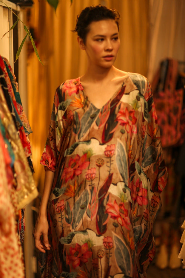 SILK KAFTAN YAYA NAMUD - sustainably made MOMO NEW YORK sustainable clothing, bestseller slow fashion