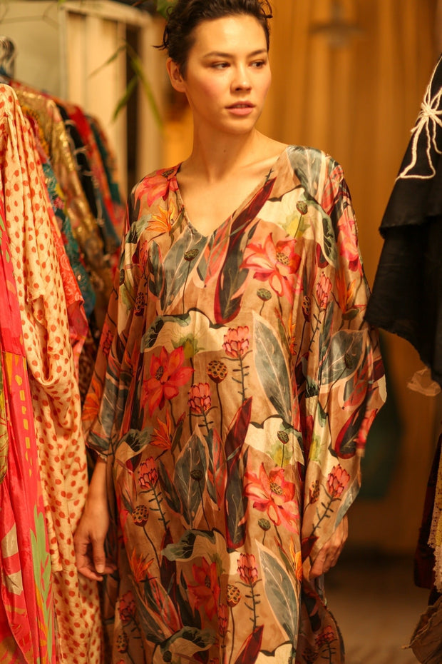 SILK KAFTAN YAYA NAMUD - sustainably made MOMO NEW YORK sustainable clothing, bestseller slow fashion