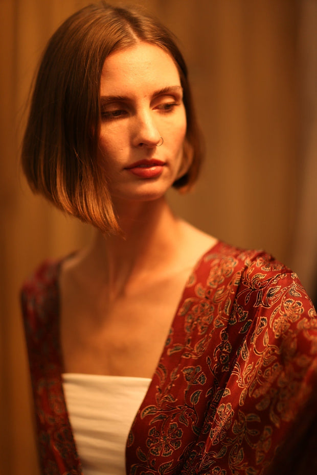 SILK KIMONO PINA TAYLER - sustainably made MOMO NEW YORK sustainable clothing, kimono slow fashion