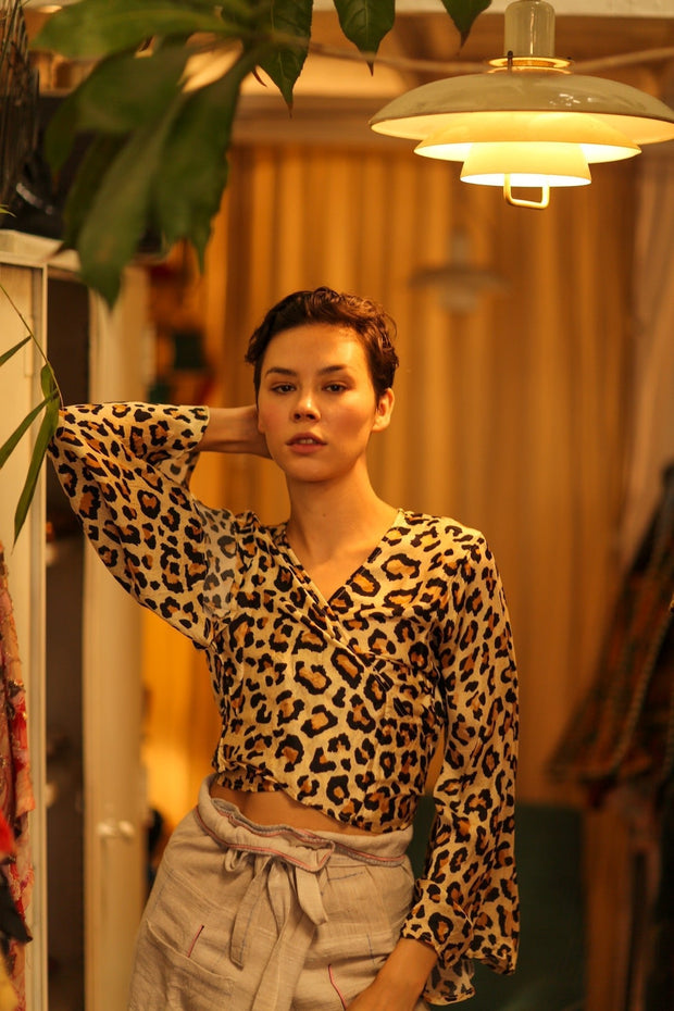 SILK WRAP TOP AURELIA LIGHT LEOPARD - sustainably made MOMO NEW YORK sustainable clothing, new slow fashion