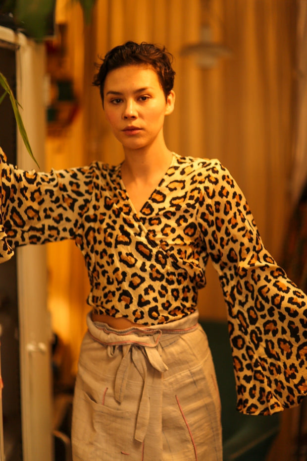 SILK WRAP TOP AURELIA LIGHT LEOPARD - sustainably made MOMO NEW YORK sustainable clothing, new slow fashion