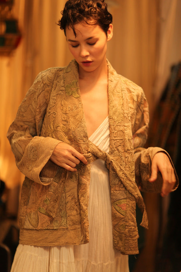 SUZANI SHORT KIMOMO JIMMY - sustainably made MOMO NEW YORK sustainable clothing, coatandjacket slow fashion