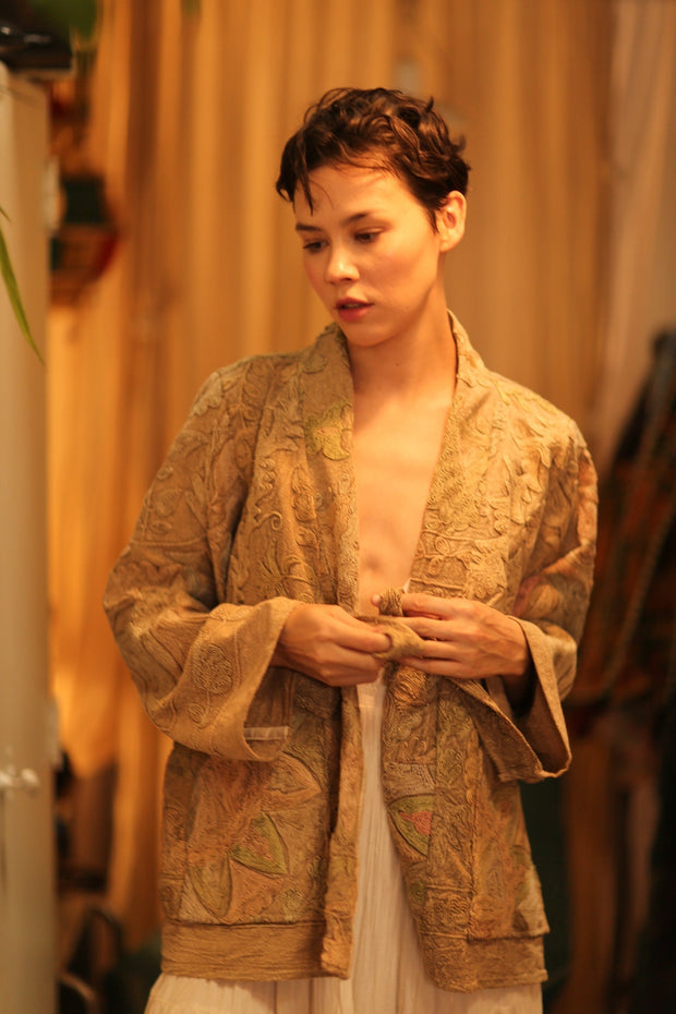 SUZANI SHORT KIMOMO JIMMY - sustainably made MOMO NEW YORK sustainable clothing, coatandjacket slow fashion