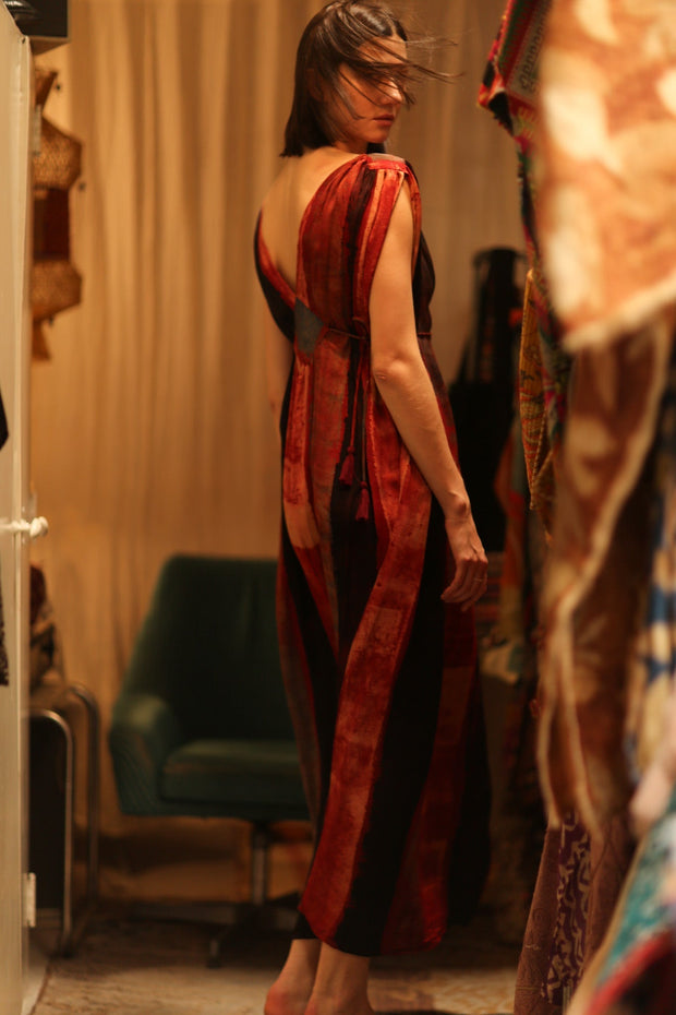 VICTORIA SILK DRESS RED STRIPE - sustainably made MOMO NEW YORK sustainable clothing, dresskaftan slow fashion
