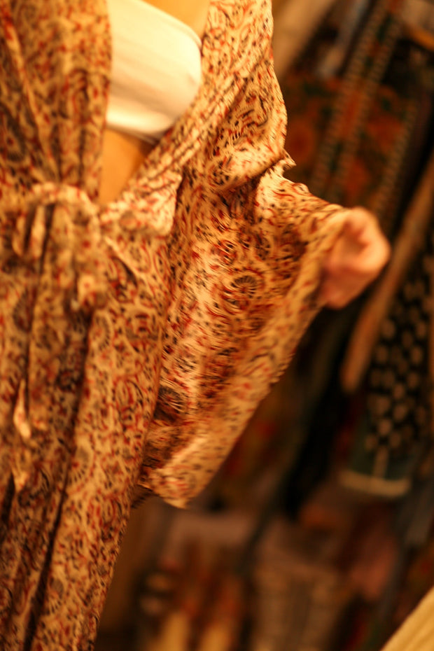 XXL WING SILK KIMONO PINA - sustainably made MOMO NEW YORK sustainable clothing, bestseller slow fashion