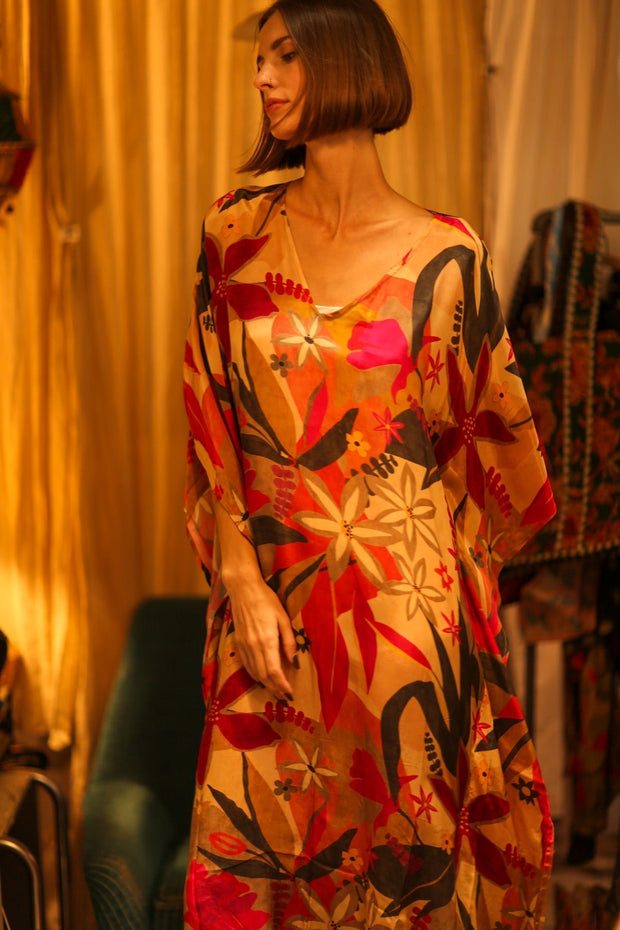 YAYA SILK KAFTAN IN JUNGLE - sustainably made MOMO NEW YORK sustainable clothing, dresskaftan slow fashion