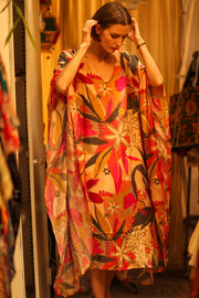 YAYA SILK KAFTAN IN JUNGLE - sustainably made MOMO NEW YORK sustainable clothing, dresskaftan slow fashion
