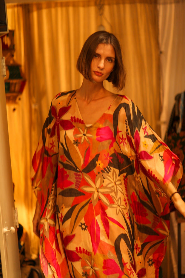 YAYA SILK KAFTAN IN JUNGLE - sustainably made MOMO NEW YORK sustainable clothing, dresskaftan slow fashion