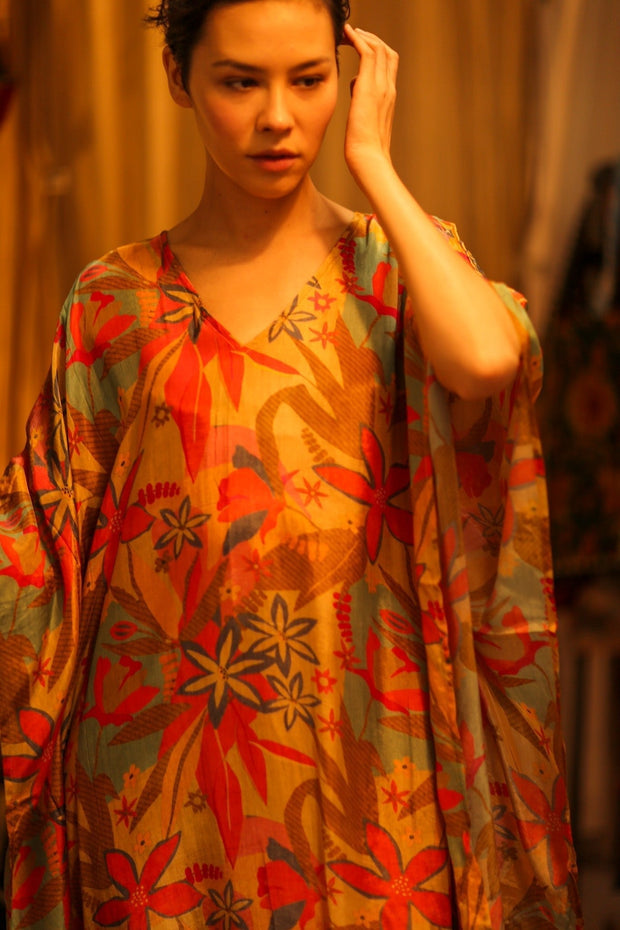 YAYA SILK KAFTAN LIGHT COLORFUL JUNGLE - sustainably made MOMO NEW YORK sustainable clothing, dresskaftan slow fashion