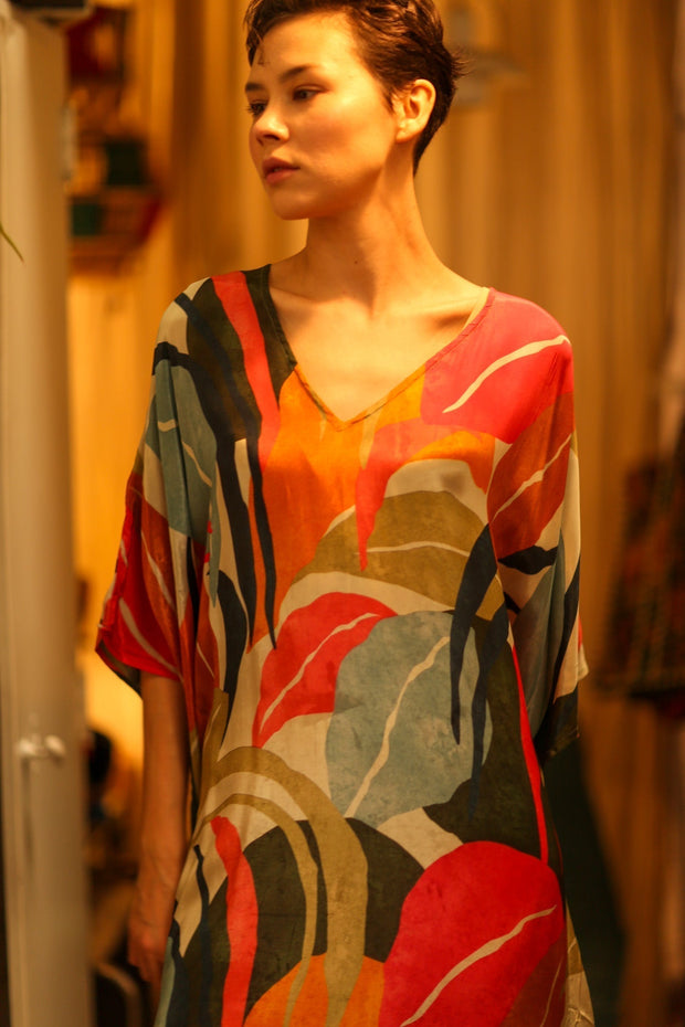 YAYA SILK KAFTAN LINEA MO - sustainably made MOMO NEW YORK sustainable clothing, dresskaftan slow fashion
