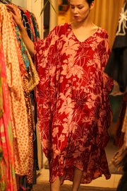 YAYA SILK KAFTAN RED SHERLYN - sustainably made MOMO NEW YORK sustainable clothing, dresskaftan slow fashion