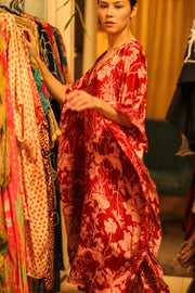 YAYA SILK KAFTAN RED SHERLYN - sustainably made MOMO NEW YORK sustainable clothing, dresskaftan slow fashion