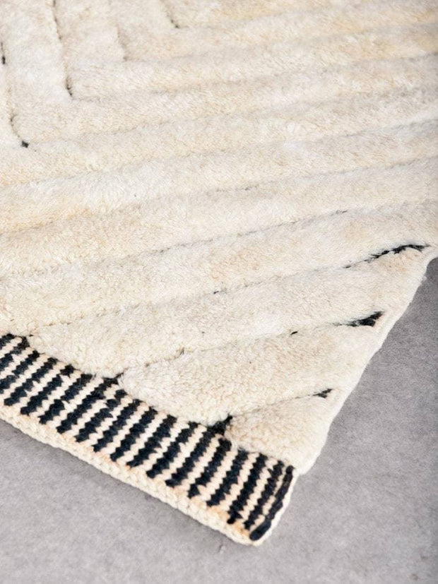 Beni Mrirt Rug - Large Rug - Luxury Rug - Mrirt Rug - Moroccan Carpet - Moroccan Rug - Berber Rug - Custom Mrirt rug - Large Moroccan Rug - sustainably made MOMO NEW YORK sustainable clothing, rug slow fashion