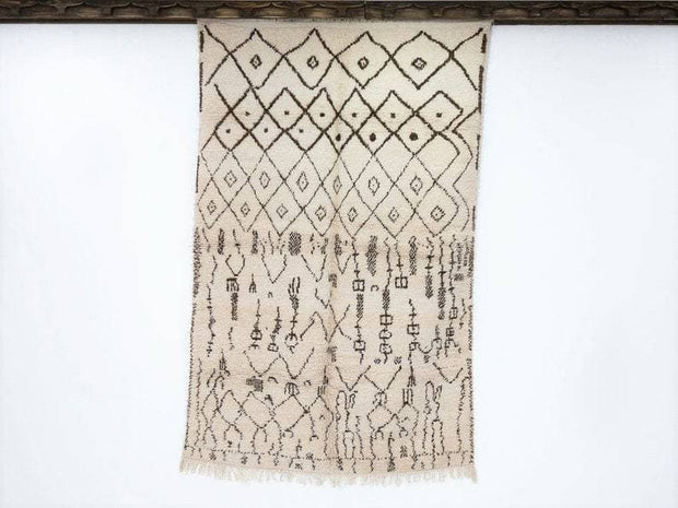 Creme Berber Moroccan Azilal Rug Size 7.87 ft x 5.05 ft - sustainably made MOMO NEW YORK sustainable clothing, rug slow fashion